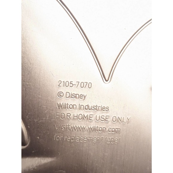 Wilton Mickey Mouse Cake Pan - Disney - Picture 8 of 8